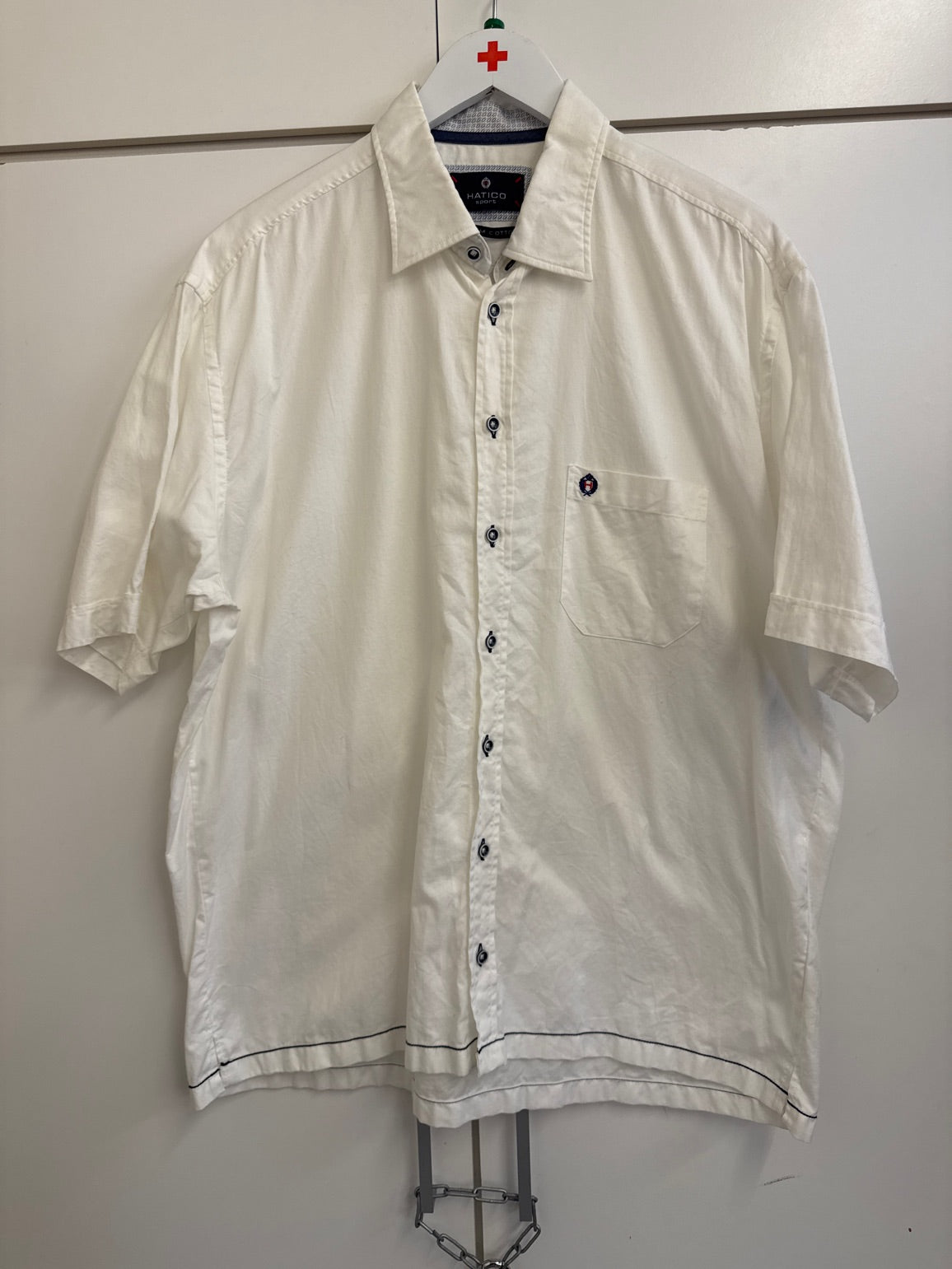 Hvid skjorte str. XL